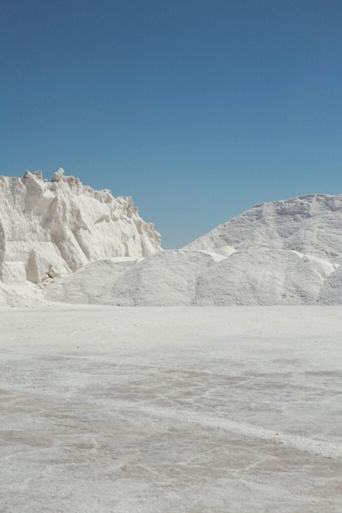 paisaje de montañas blancas